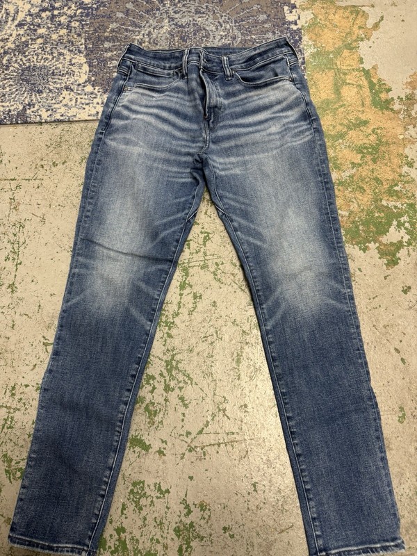 AMERICAN EAGLE MENS JEANS 32/32