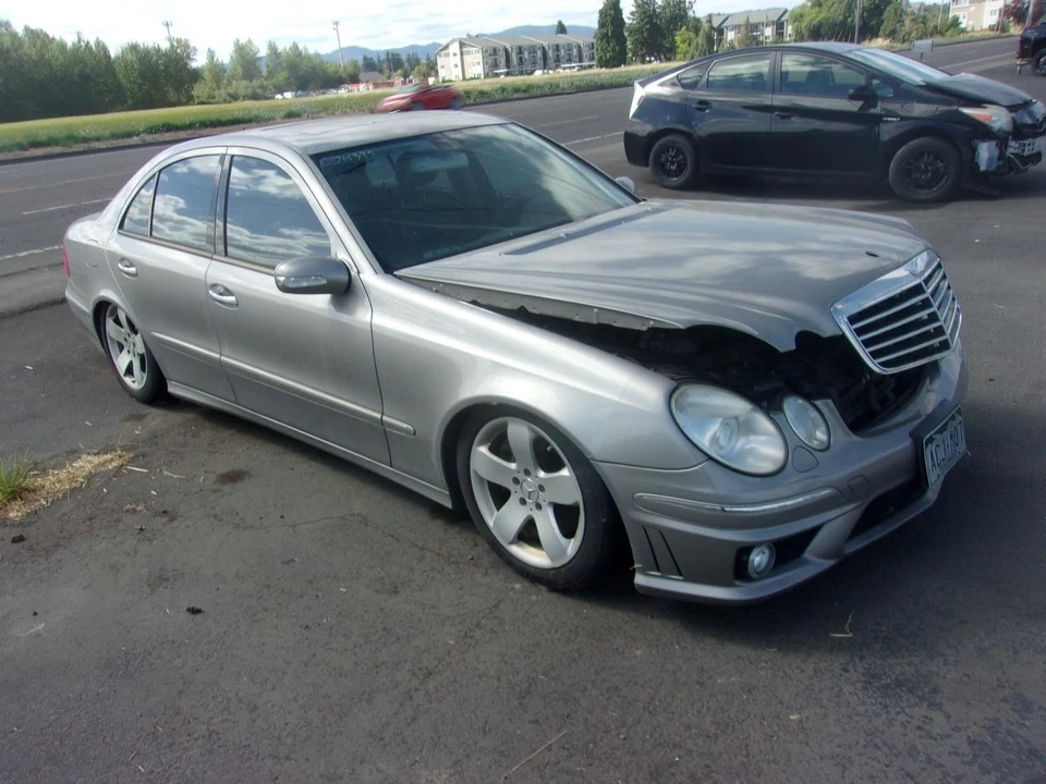 二手信息娱乐显示屏 适合:2005 梅赛德斯-奔驰 e 级 209 Cpe — 第 4/4 张图片