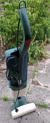 Vorwerk Kobold 121 mit Teppichbürste 340-8x Tüten - Bild 1 von 3