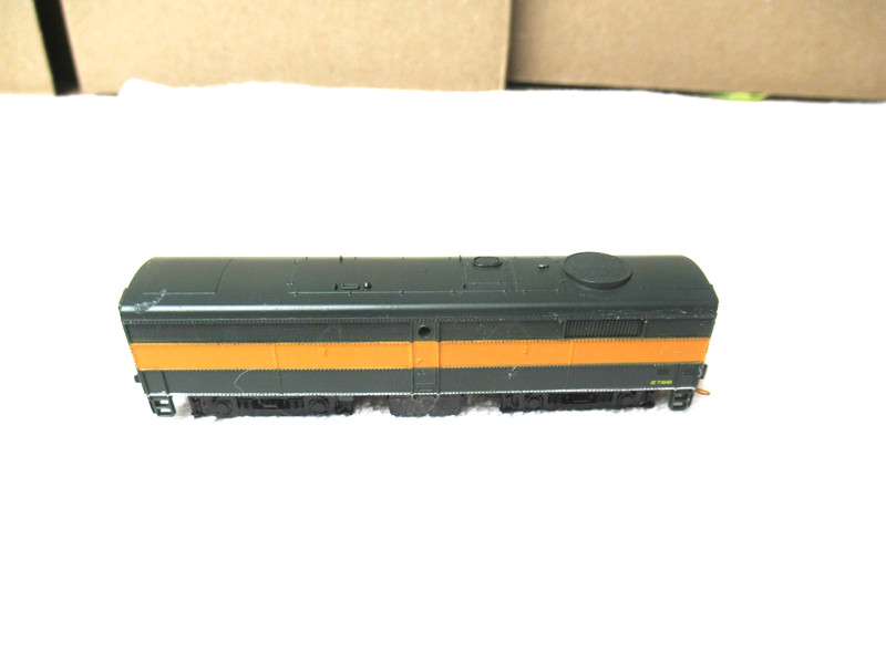LIFE LIKE N SCALE MADE IN CHINA NO OTHER MARKINGS UNTESTED WEIGHS 4.3 OUNCES
