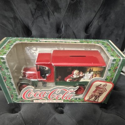 Coca-Cola Die-Cast Metal Bank Delivery Truck Van 1993 Red/Green Soda Theme