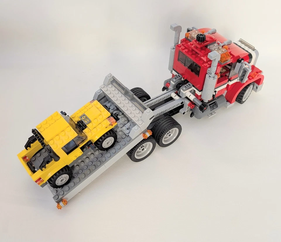 LEGO Creator 7347 Highway Pickup, photo 4 of 5