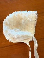 Vintage Lace  Satin White Baby Bonnet Hat Newborn Excelletn Condition