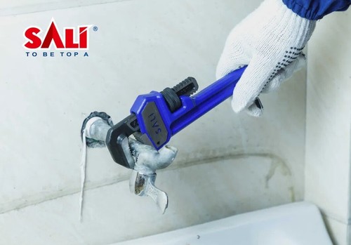 10"12"14"18" Plumbing Pipe Stilson Monkey Wrench Rubber Grip Hand Tool Torque AU - Picture 6 of 13