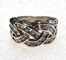 VINTAGE STUNNING STERLING SILVER CLEAR CZ RING  SIZE 5
