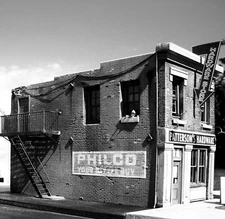 Downtown Deco N Scale Building Kit Patterson's Hardware Wow! So Real Looking!