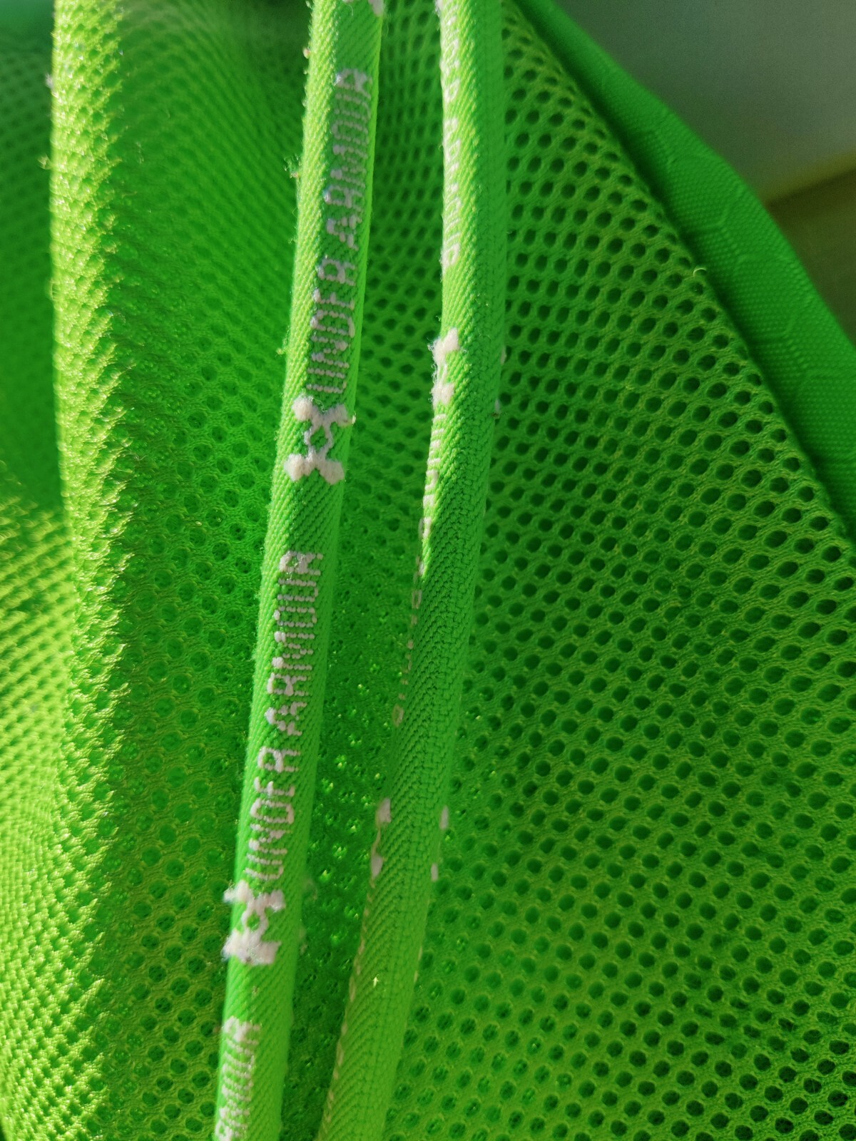 Under Armour Backpack Green Drawstring Tote Bag R… - image 8