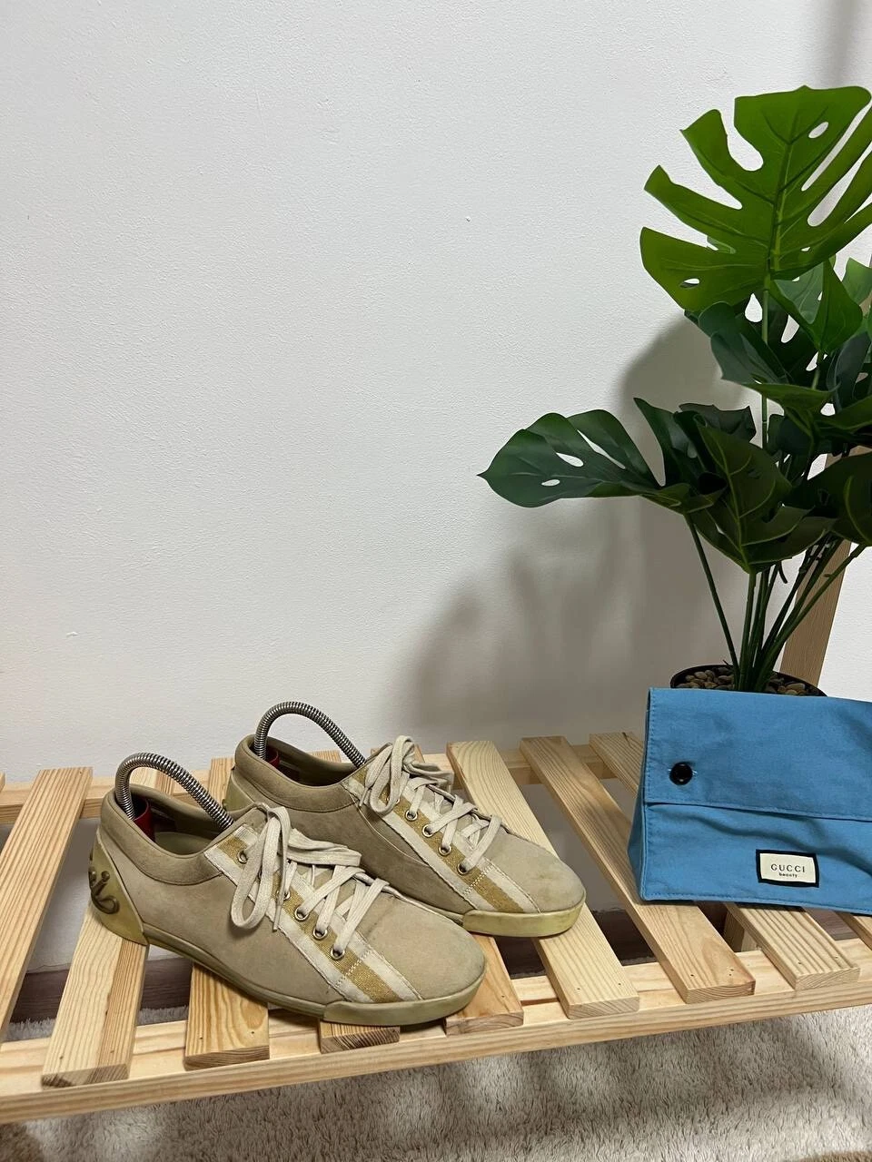 Baskets Gucci Boulevard logo écrit taille 39 25,5 cm