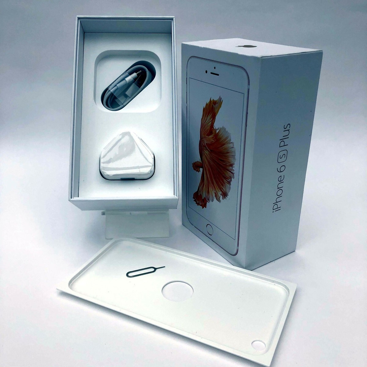 美品 iPhone 6 plus 64GB スペースグレイ 本体 箱付き ムスビー｜○ハピネスネット iPhone6Plus 64GB グレー 送料無料