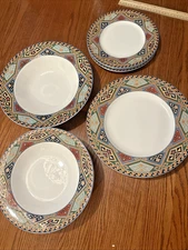 Christopher Stuart Optima La Brea Dish Set Of 16