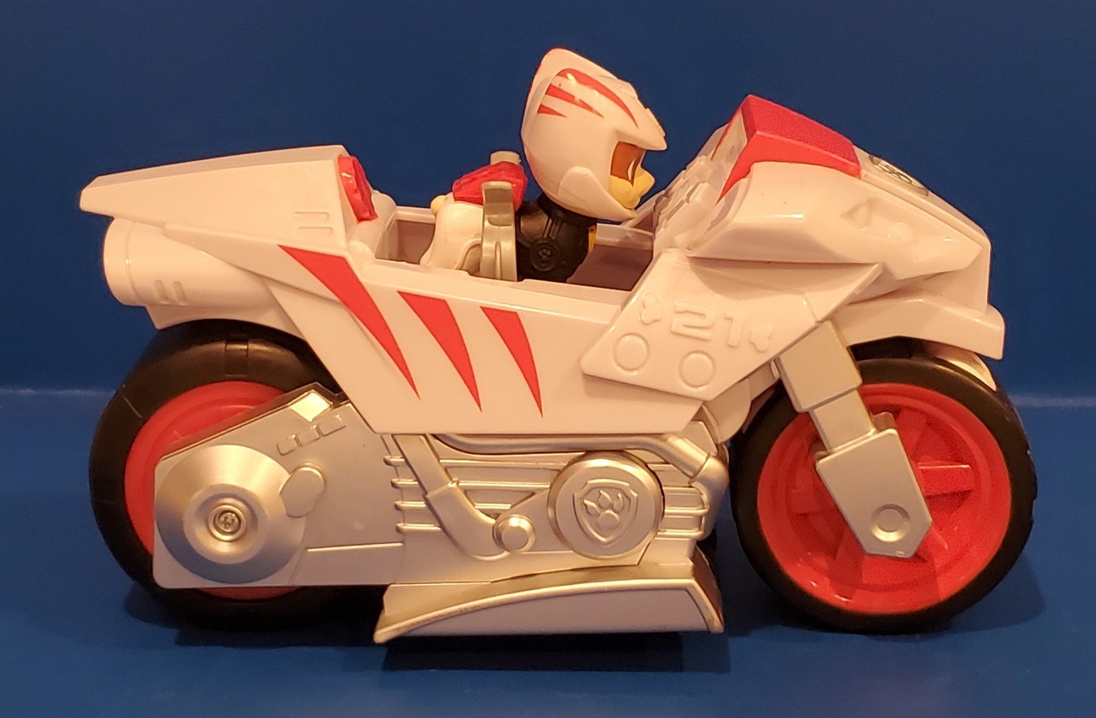 Paw Patrol Moto Pups Wildcat Deluxe Pull Back Motorcycle Vehicle And Figure