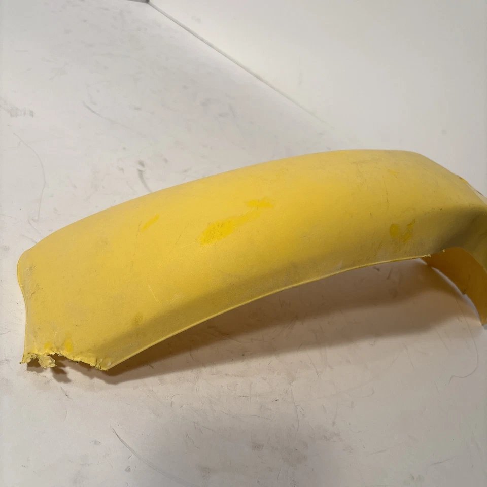 Guardabarros delantero de plástico OEM Suzuki DS80 1996-2000 - plástico DS 80 96 97 98 99 00 Foto 4 de 4