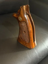 Factory Vintage Smith & Wesson S&W Wooden Grips M29 Frame Square Butt Excellent
