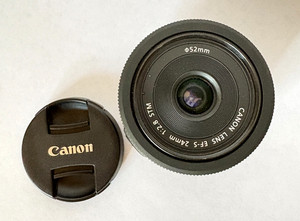 Canon EF-S 24mm f/2.8 STM Pancake Lens - Excellent - Rarely Used -w/Lens Shroud