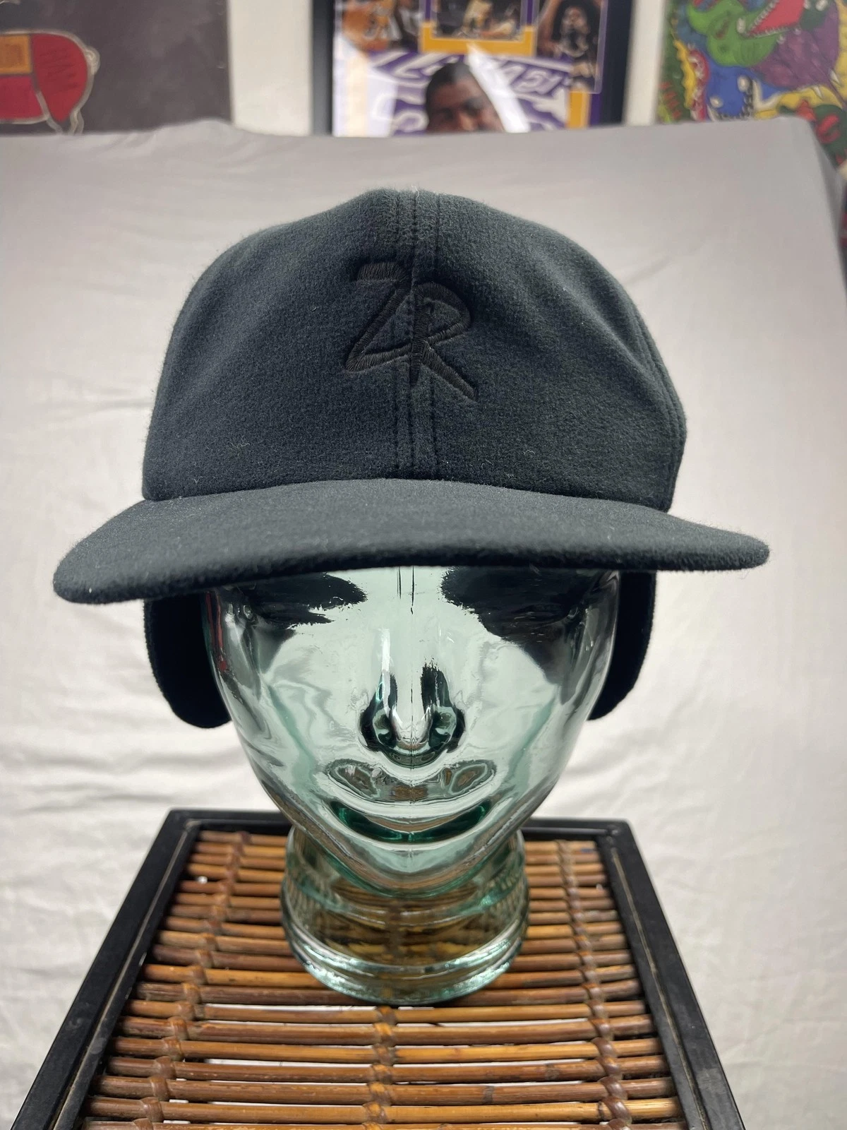 Zero Restriction Hat Cap Fitted Mens Black Fleece Ear Flaps Cold Weather Golf