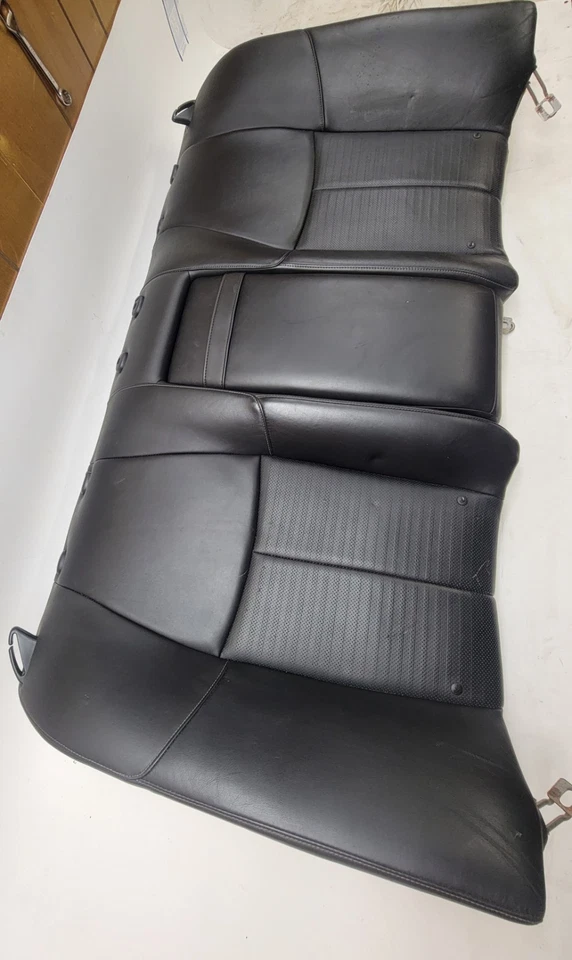 14–19 Infiniti Q70 / 11–13 M37 — черная верхняя часть заднего сиденья от оригинального производителя 886001ma3d - Изображение 3 из 4