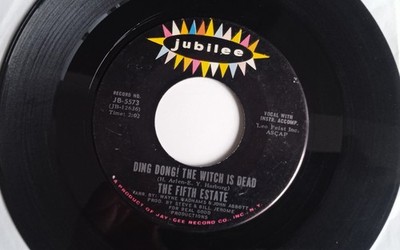 THE FIFTH ESTATE - Ding Dong! The Witch Is Dead (1967) Vinyl 7''