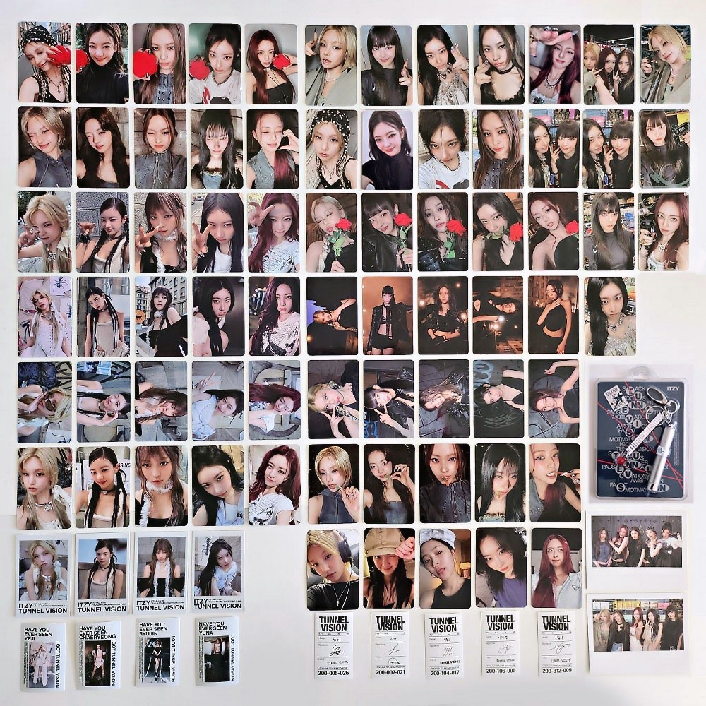 ITZY 11th Mini Album TUNNEL VISION PHOTOBOOK PROJECTION BOX