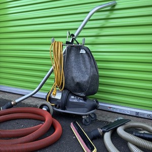 NSS M-1 PIG HEAVY DUTY PORTABLE VACUUM & ATTACHMENTS + EXTRA HOSE WOW!! DEAL