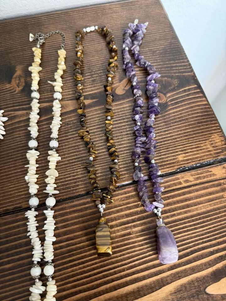 Lote De Colección De Joyas De Piedra Con Cuentas Amatista Turquesa Concha Ojo De Tigre Foto 2 de 4