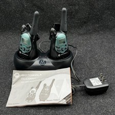 2 Motorola Talkabout T5000 22-Ch 2-Way Radio Walkie Talkie Set with Charger