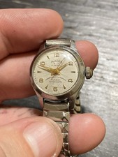 Hilton 17 Jewels Womans Watch