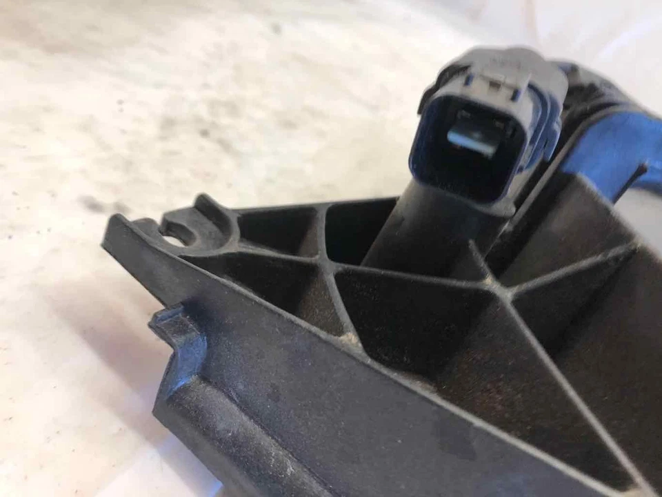 Conjunto de ventilador de refrigeración radiador lado izquierdo HYUNDAI XG350 2001-2005 sedán LH G Foto 3 de 4