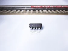 1X HEF4724BD PHILIPS 8-Bit Addressable Latch Ceramic IC 1-of-8 Decoder CDIP-16