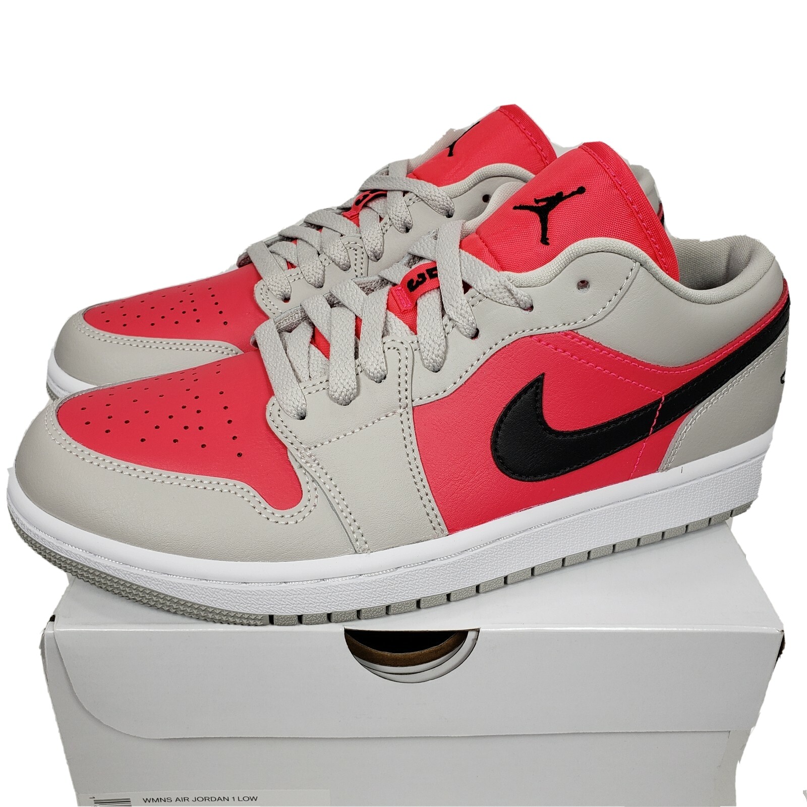 light iron ore siren red black