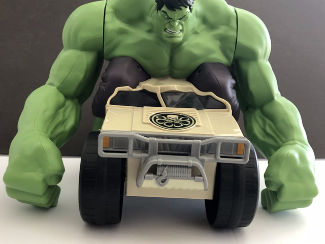 hulk jeep toy
