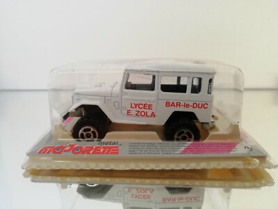 Majorette 4x4 Toyota Jeep Refuge De Cathy in weiß in Box