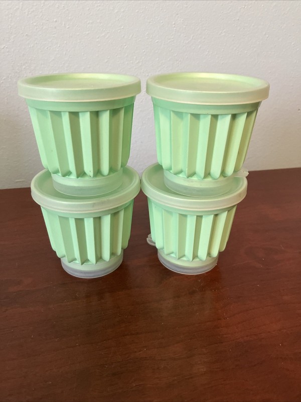 Lot of 4 Tupperware Mini Gelatin Mold Green #297 Jel-ette Single Serve Dessert