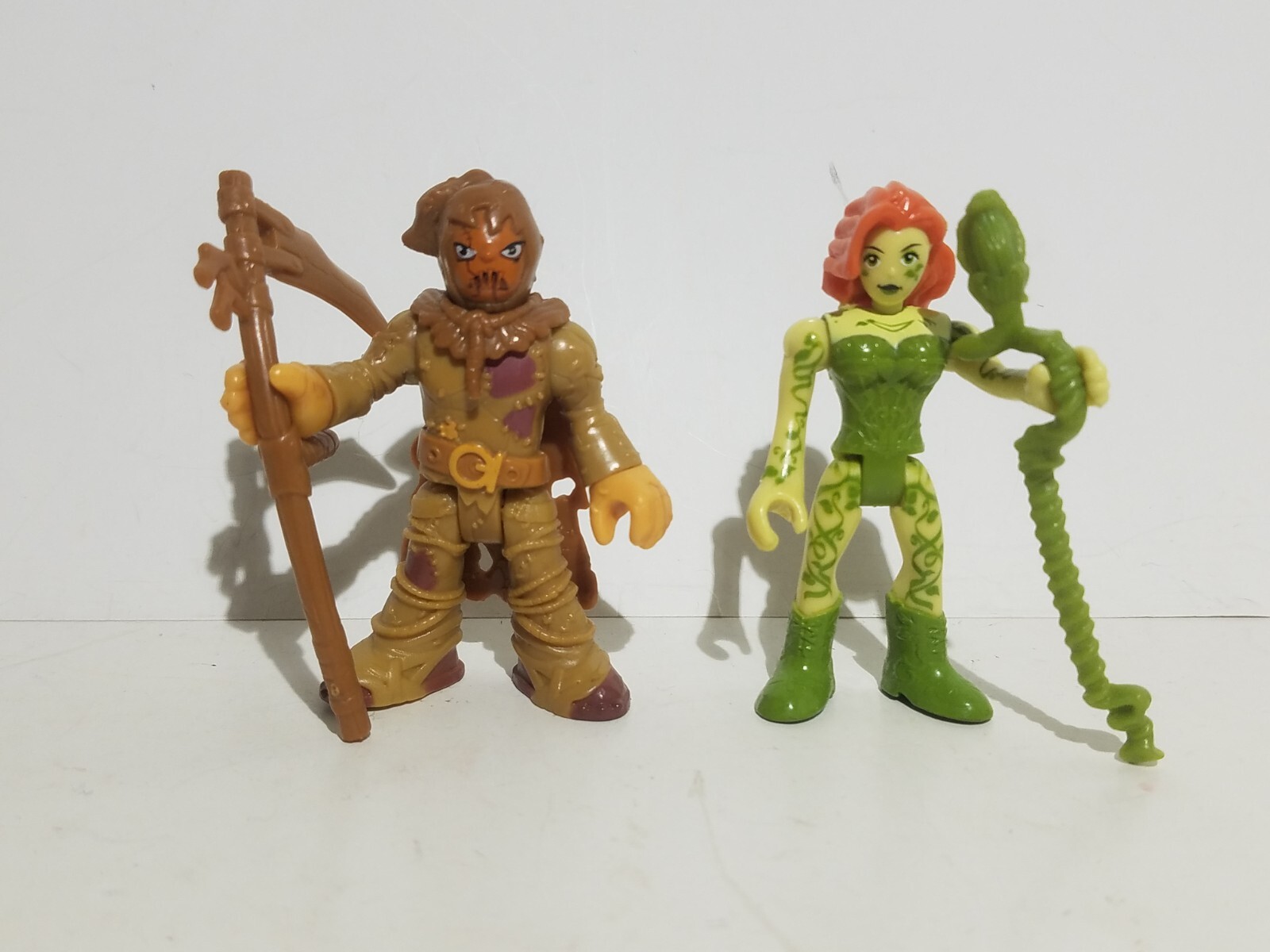 DC IMAGINEXT POISON IVY & SCARECROW ACTION FIGURES VILLAINS FISHER