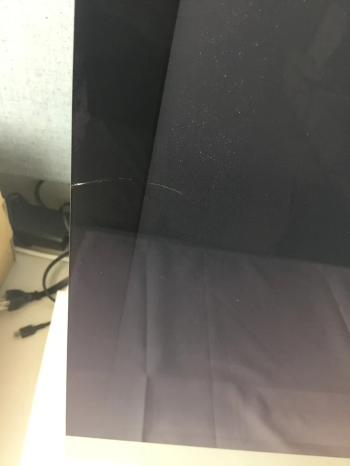 Apple iMac (L2013) 27" 3,4 GHz 8 GB 256 GB SSD Grado C Foto 2 de 4