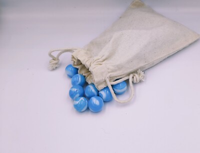 100 x runde Glasmurmeln Stoffbeutel blau/weiß Retro Kinder Party Spielzeug Geschenk