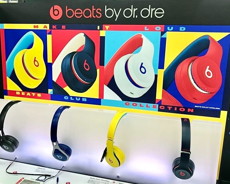 New Sealed - Beats Solo3 Wireless Bluetooth Club Collection New Sealed - Beats Solo3 Wireless Bluetooth Club Collection