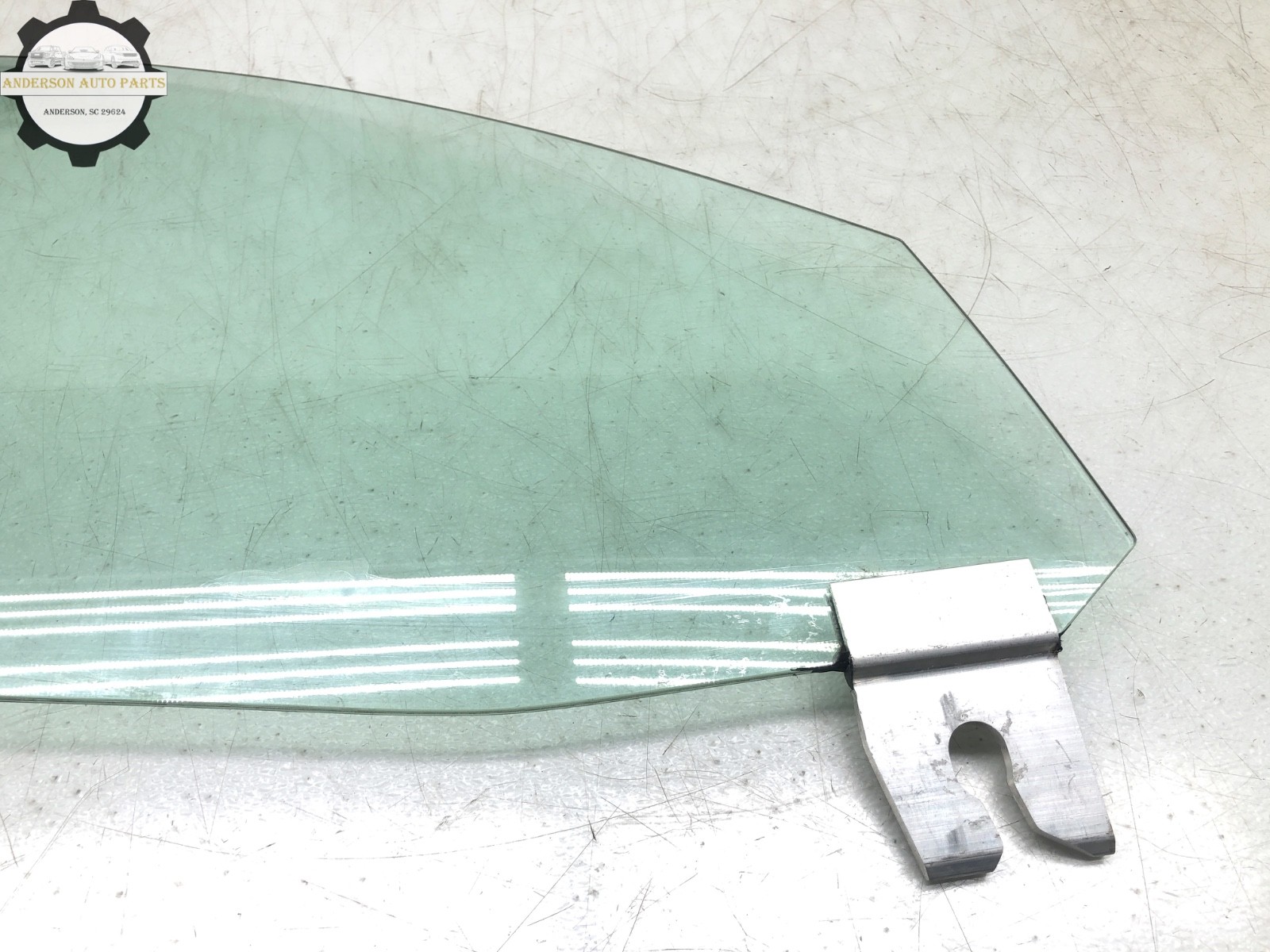 2014-2023 MASERATI GHIBLI RIGHT PASSENGER FRONT DOOR WINDOW GLASS OEM