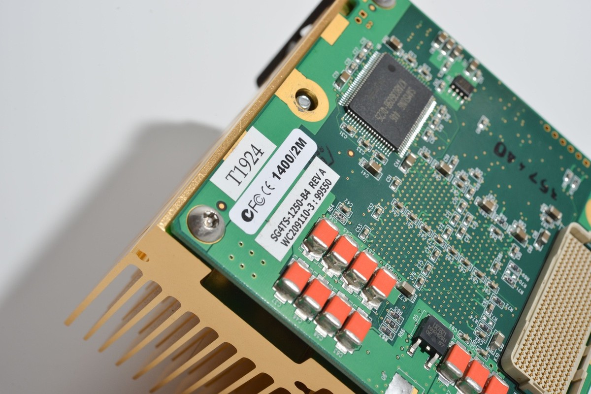 Sonnet Encore ST G4 1000MHz/2MB CPUカード Sonnet Encore ST G4 1.4GHz CPU Upgrade for Power Mac G4 AGP (Cube