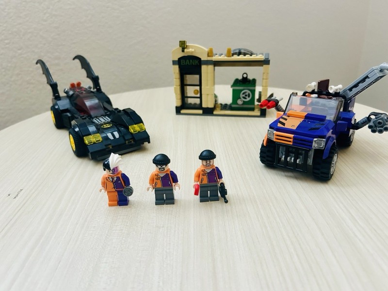 LEGO Batmobile and the Two-Face Chase 6864 - Pre-owned See Description