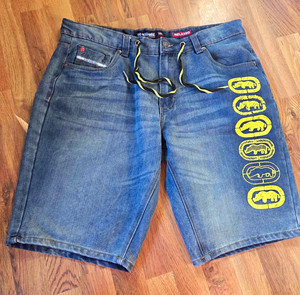 Ecko Unltd. Men's Blue Medium Wash Denim Jean Shorts Relaxed Fit Logo 5-Pocket