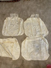 Bed Bath & Beyond Set Of 4 Cream Colored Dining Room Seat Covers