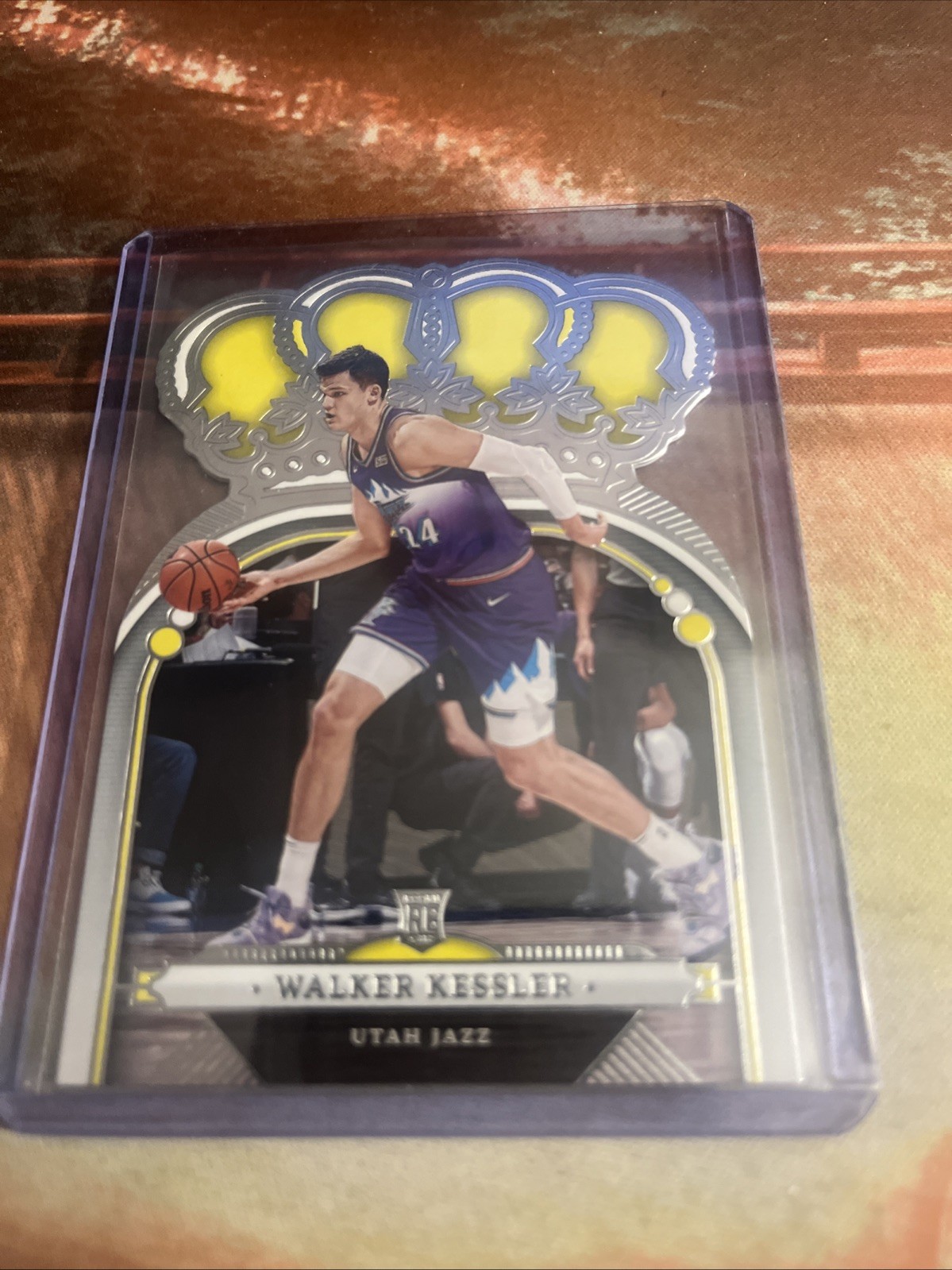 2022-2023 Panini Crown Royale Walker Kessler #2 Jazz RC Rookie