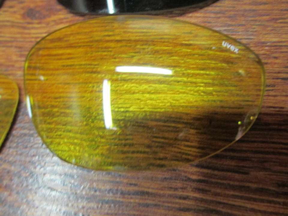 UVEX循环太阳镜黄色和灰色闪光镜片 — 第 3/3 张图片