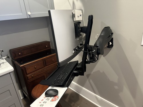 Ergotron 28-188-200-10 Wall Mount Combo Arm 200 Series Black - Photo 5/5