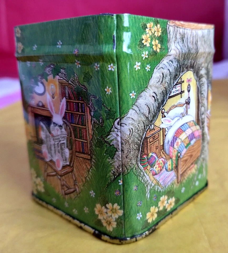 042.  Vintage St Michael EMPTY Bunny Tin WITHOUT LID Decorative Gift Box Tin - Image 2 of 4
