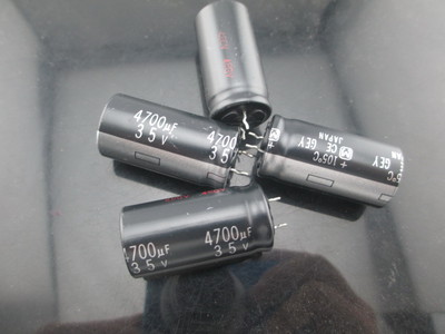 10pcs 4700uF 25V Aluminum Electrolytic Capacitors – 16x25mm, 105°C, Radial Lead