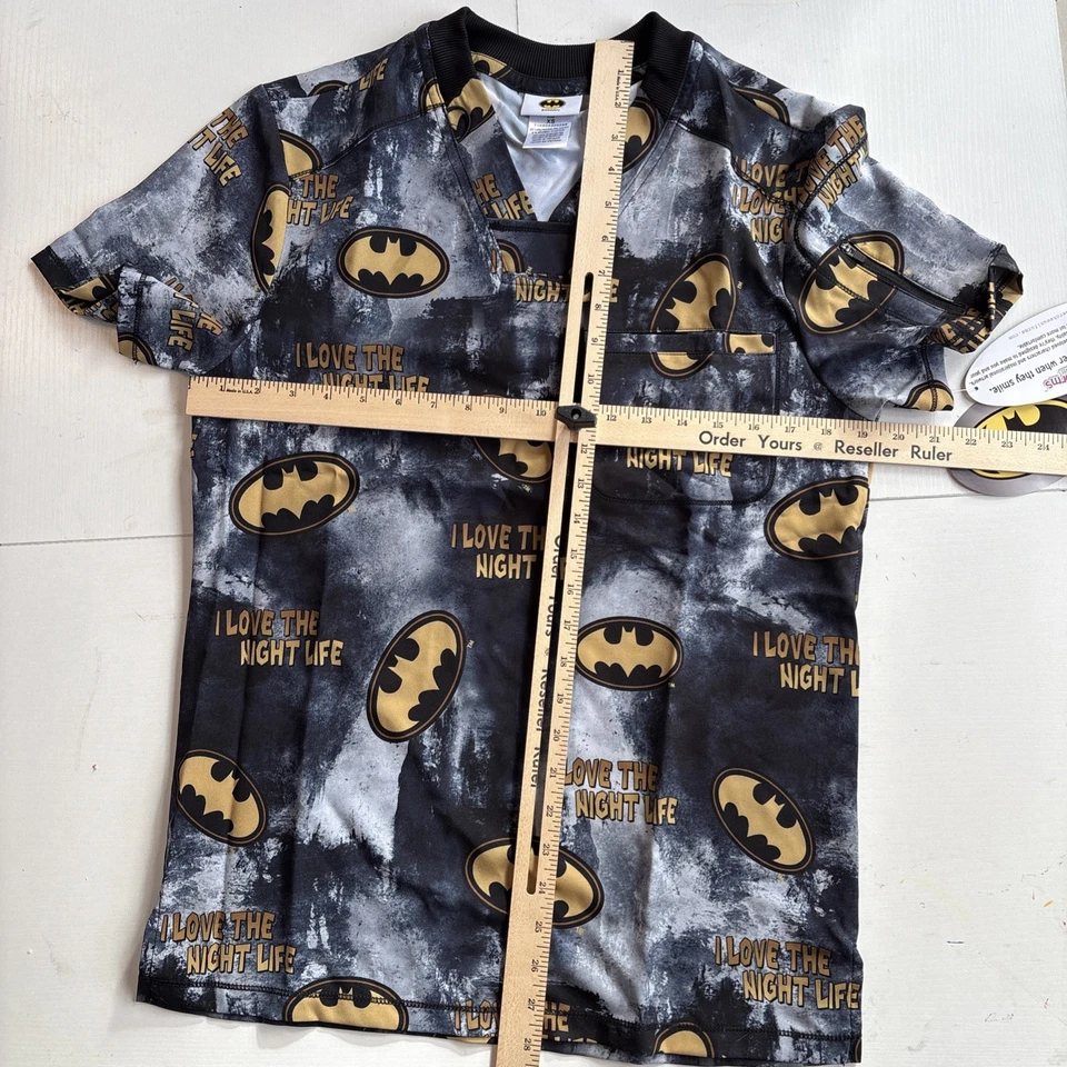 Batman Cherokee Scrubs Tooniforms Mens V Neck Top TF730 Size Extra Small - Image 4 of 4
