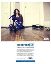 Rosanne Cash Signed 8x10 Photo ACOA