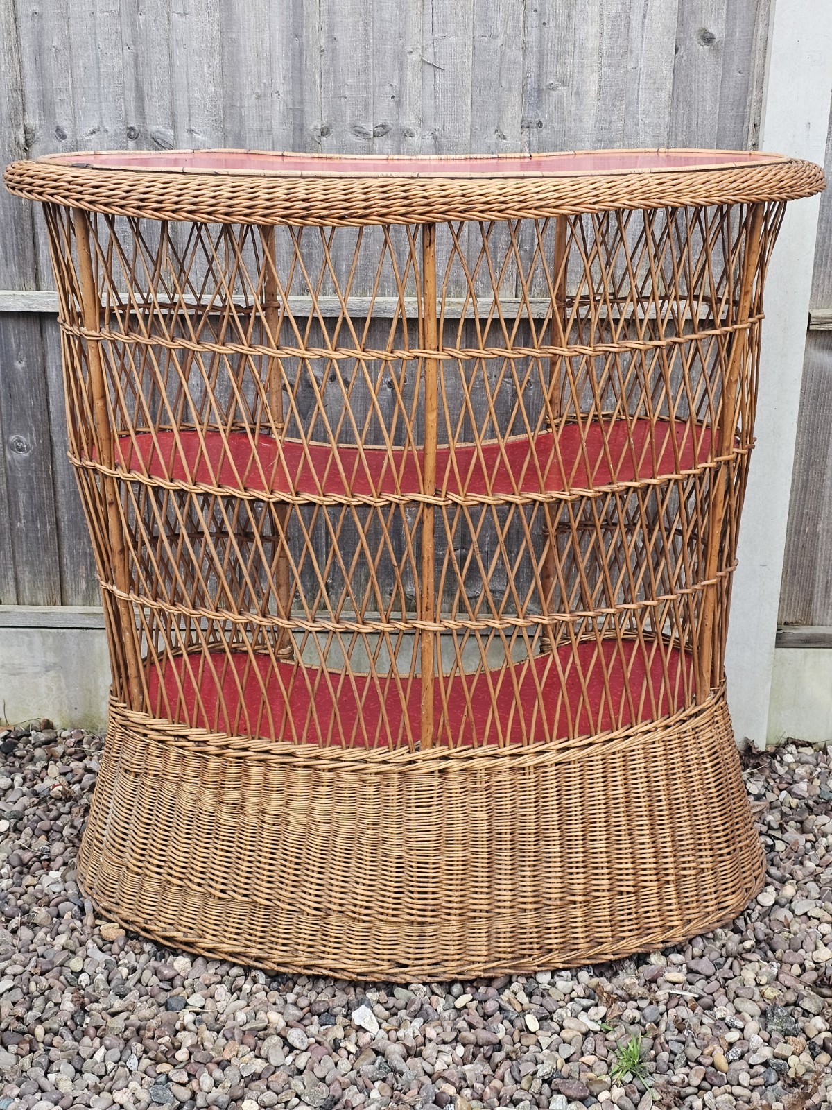 Mid Century rattan tiki cocktail bar