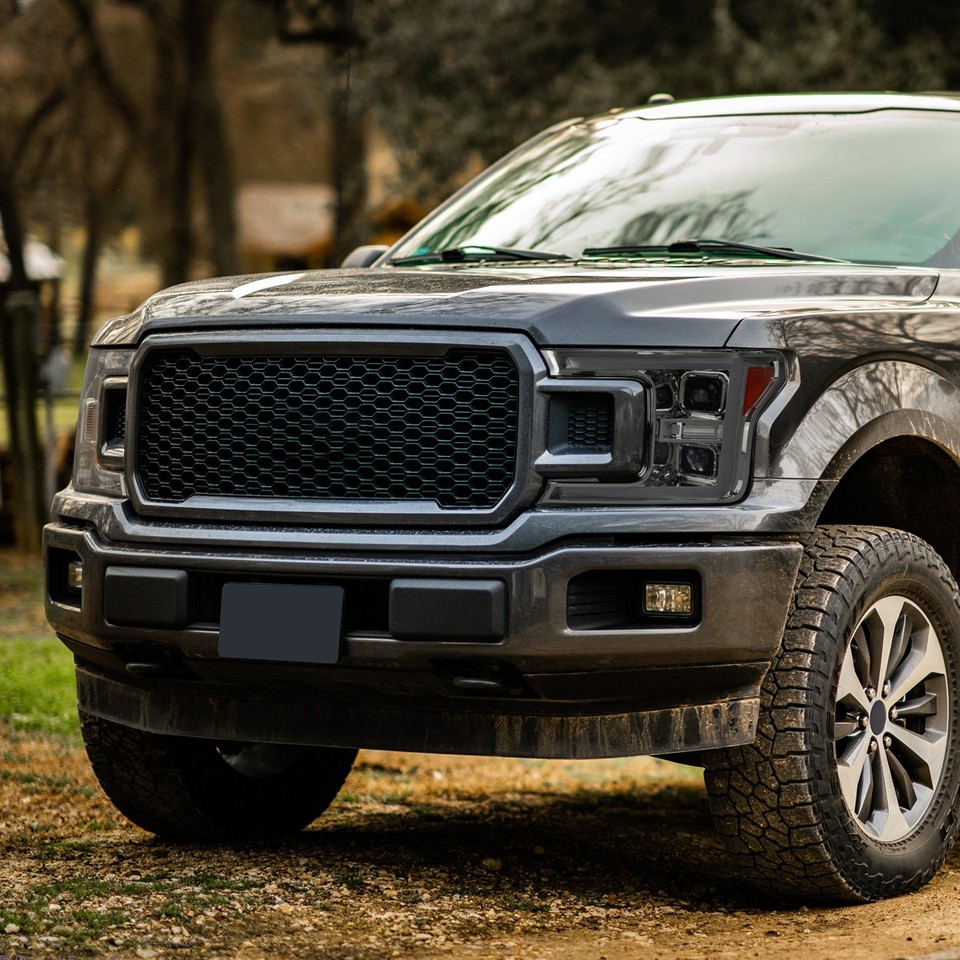 Smoke Projector Headlights For 2018-2020 F150 – Switchback LED Sequential Signals, Halogen Bulbs